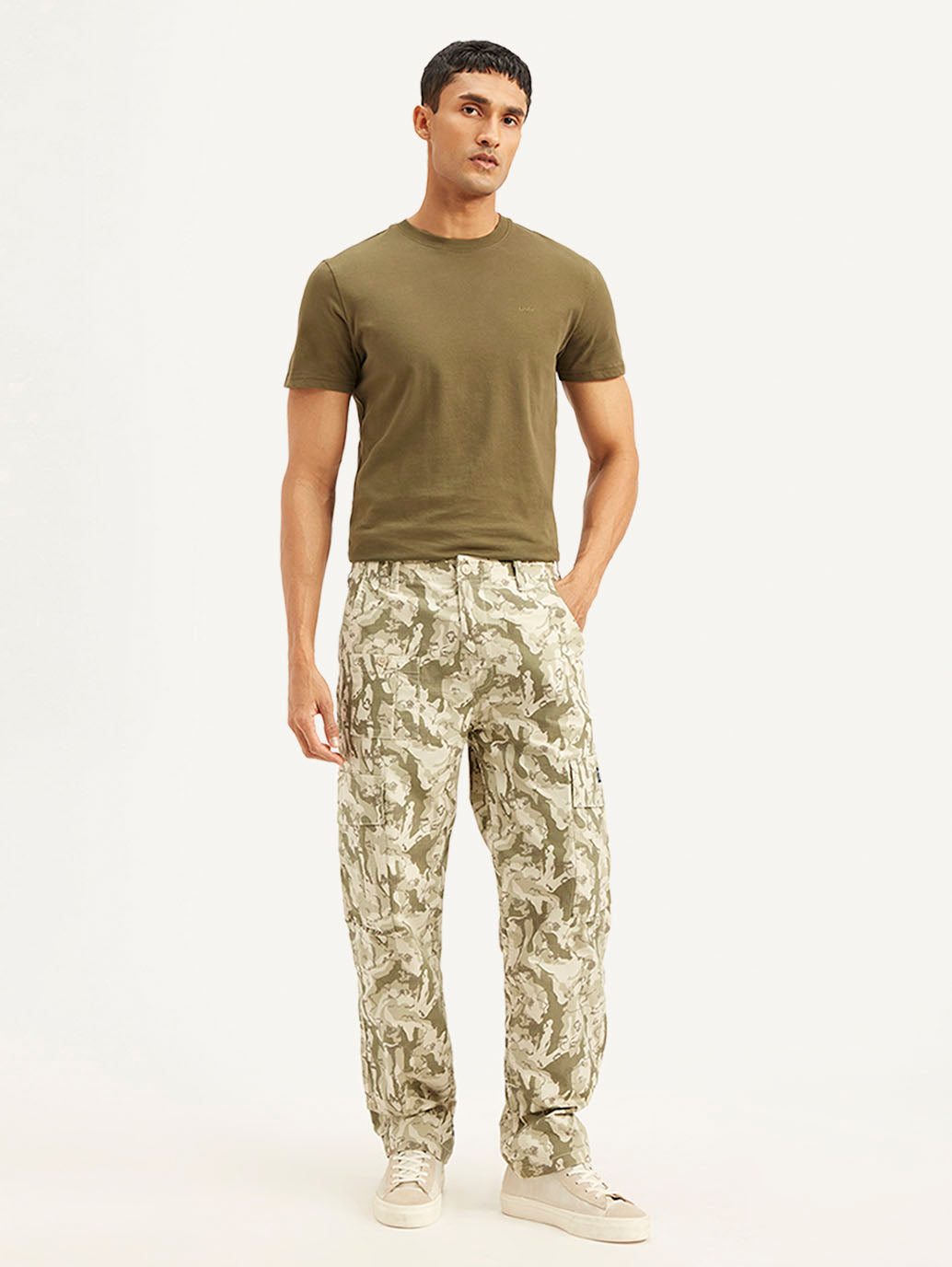Men's Beige Loose Fit Cargo Trousers
