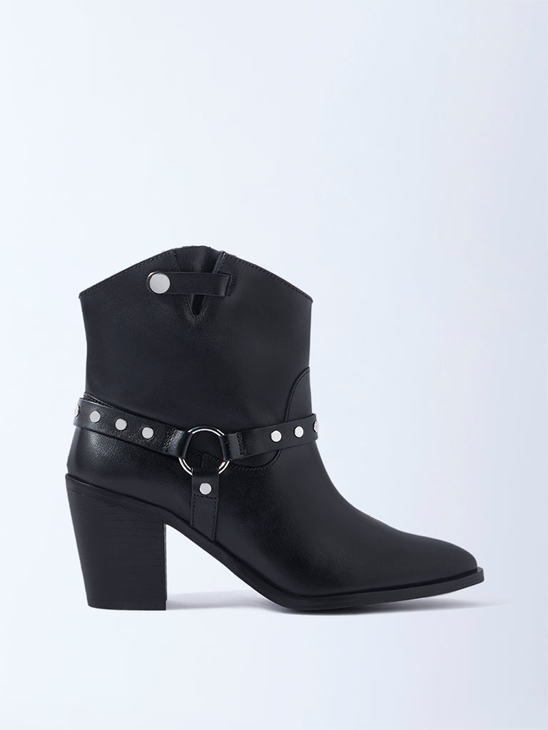 LUNA BLU Black Stud Detailed Leather Boots