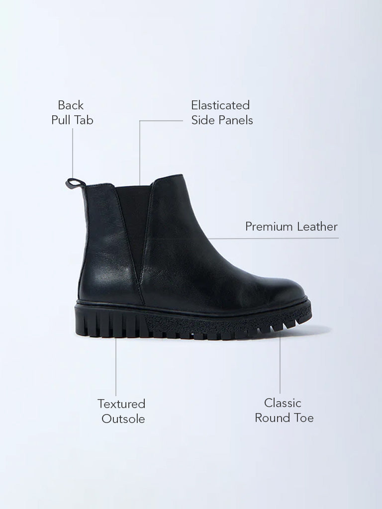 LUNA BLU Black Chelsea Leather Boots