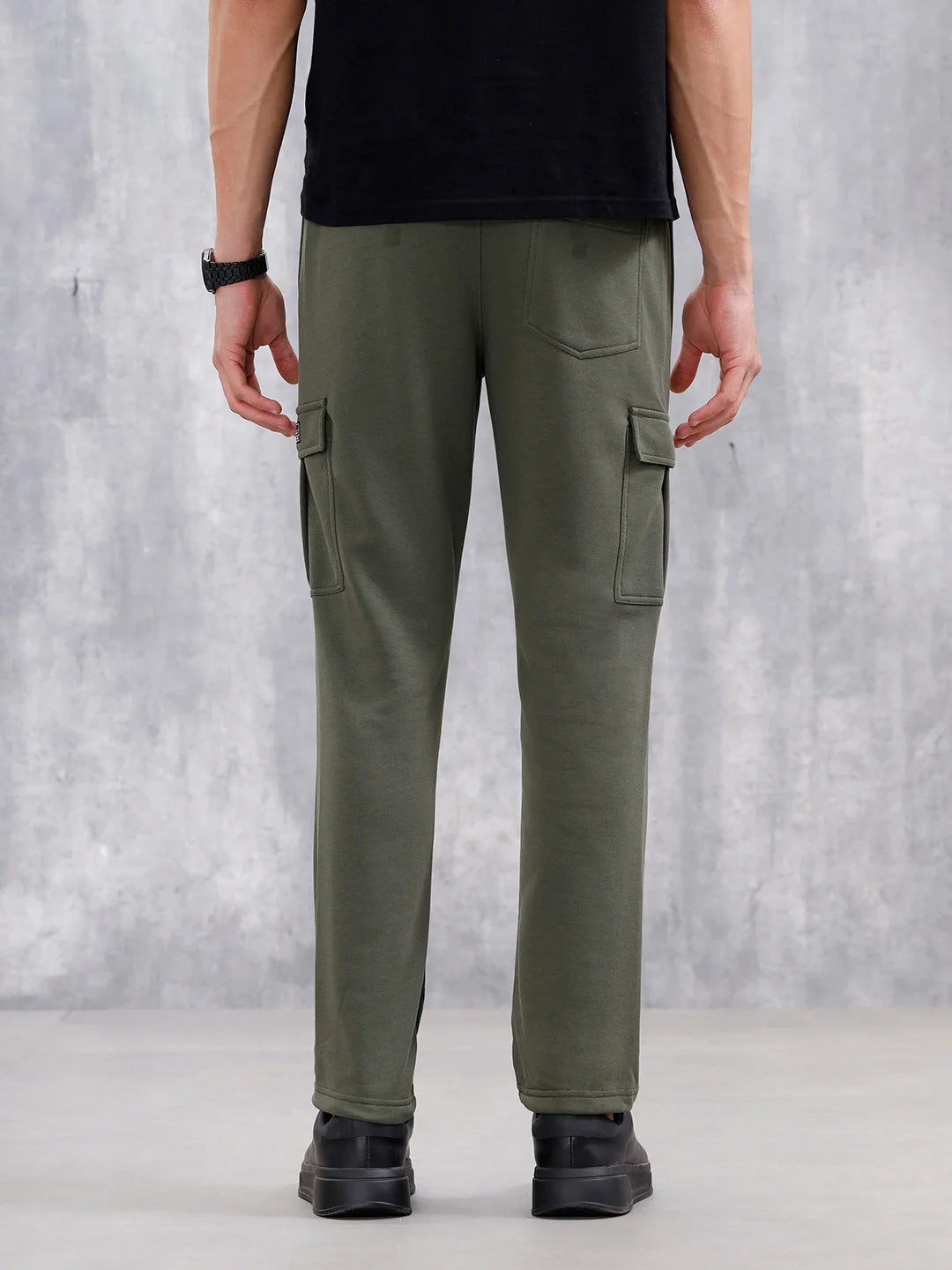 Men’s Straight Fit Knit Jogger With Pockets | Olive
