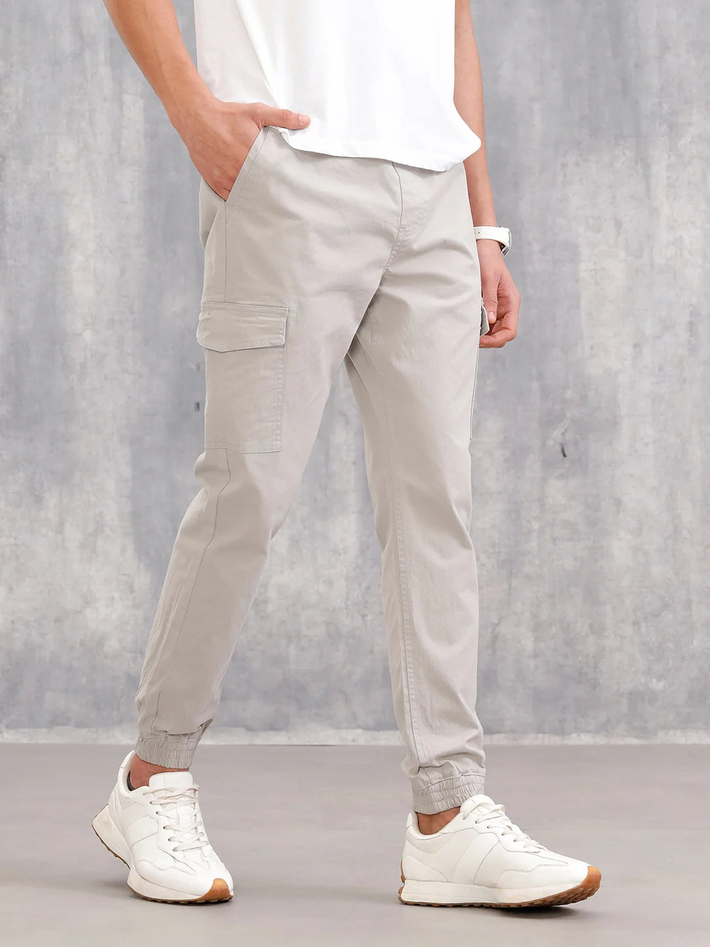 Cotton Stretch Twill Cargo Jogger I Light Grey