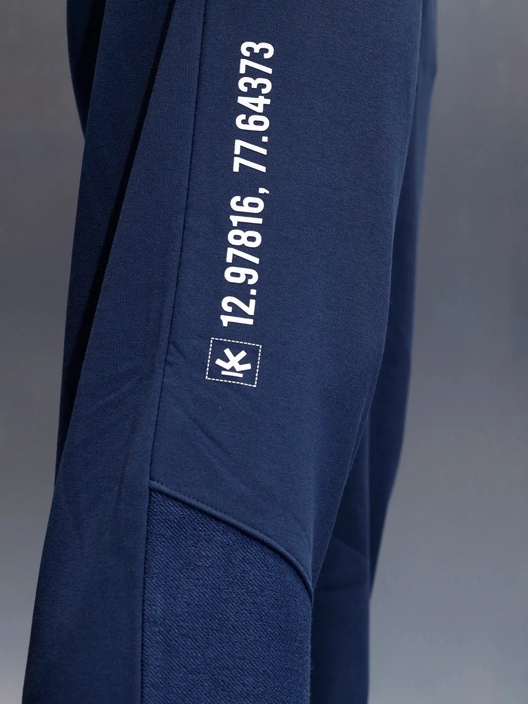 Men's casual straight fit printed knitted jogger | Navy Blue