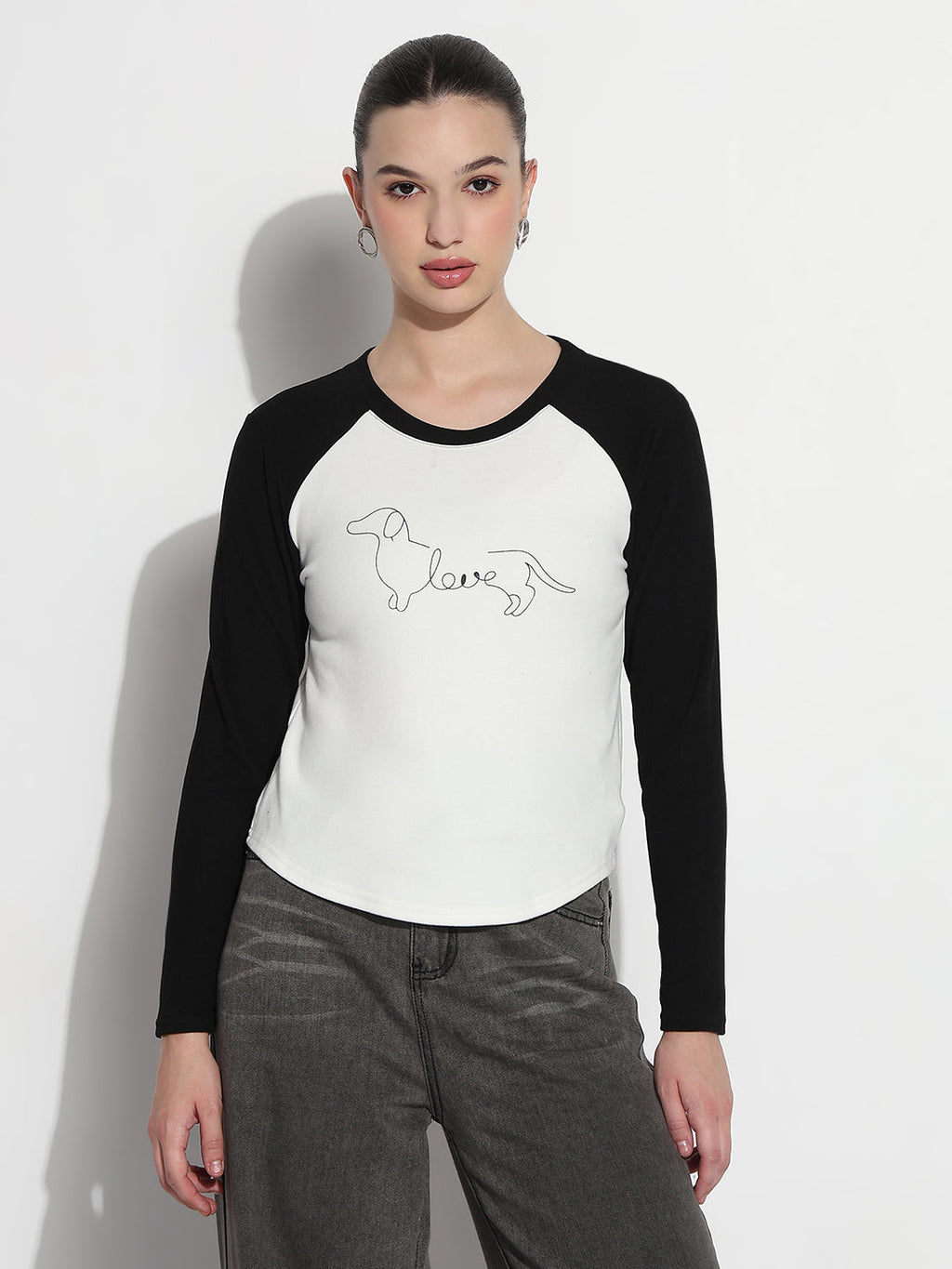 Women's Graphic White Round Neck Top