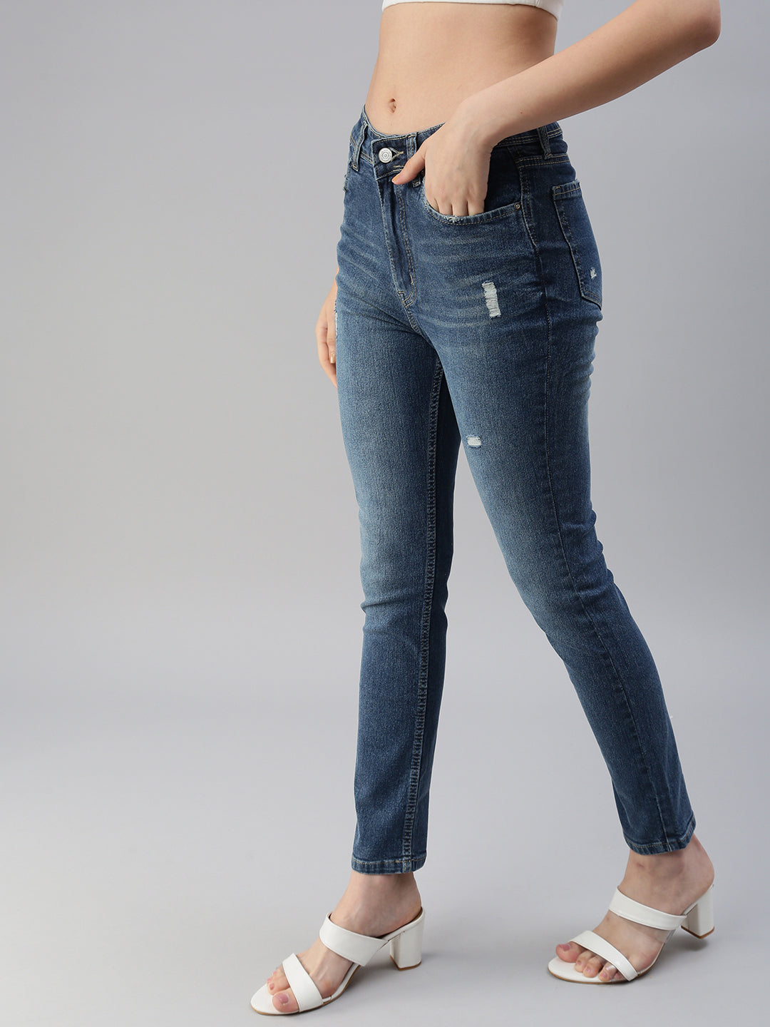 Women's Blue Slim Fit High-Rise Mildly Distressed Light Fade Stretchable Jeans